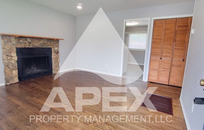 Renovated - 3 Bd 1 Ba Single Family home in North Knox close to downtown!