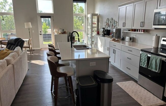 4 beds, 3 baths, 2,150 sqft, $2,500, Unit 103