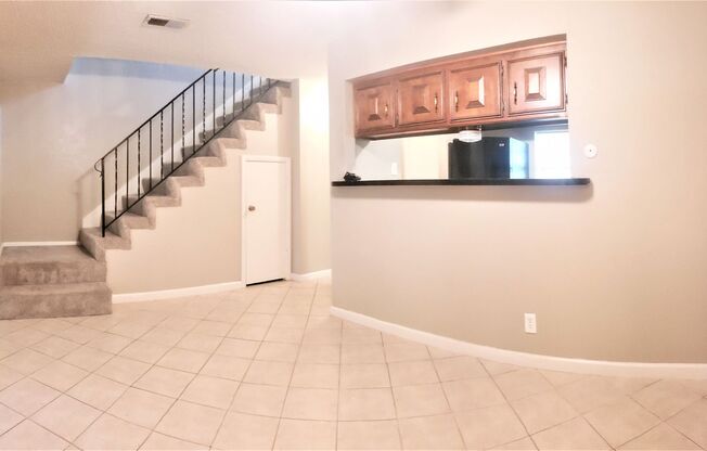 7604 Bridges Ave. Apt. B