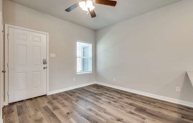 1 bed, 1 bath, 851 sqft, $1,550, Unit 10171P