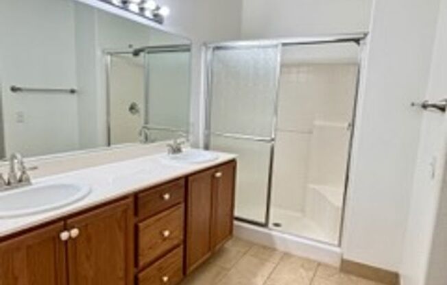 3 beds, 2 baths, $1,500, Unit UNIT 1179