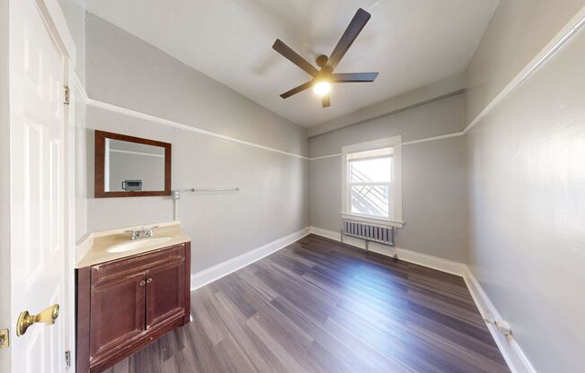 Studio, , 118 sqft, $1,100, Unit 17