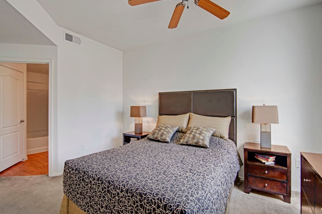 Welcome to Acclaim Apartment Homes