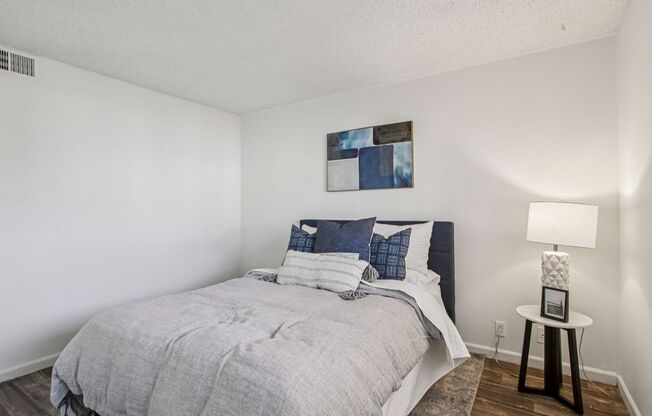 2 beds, 2 baths, 952 sqft, $1,225, Unit 138