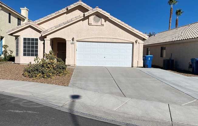 7004 ROTUNDA CT
