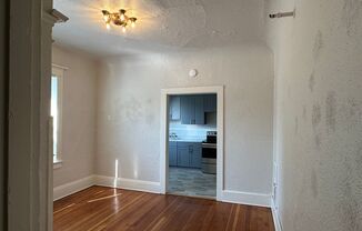 1 bed, 1 bath, 468 sqft, $1,095, Unit 208