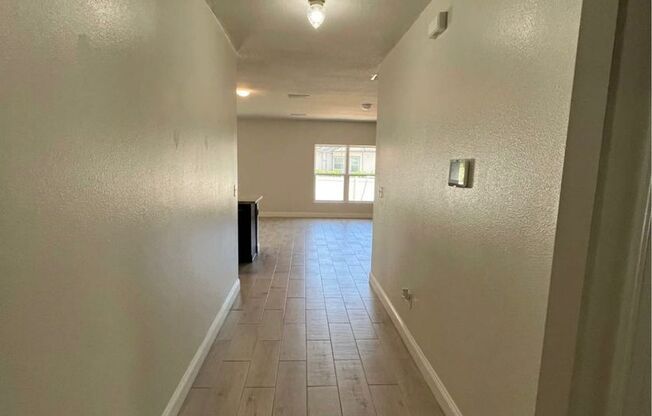 Beautiful 4-Bedroom Home in Sought-After HIGHLAND PLACE Community!