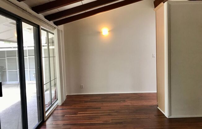 Cozy Burlingame Home
