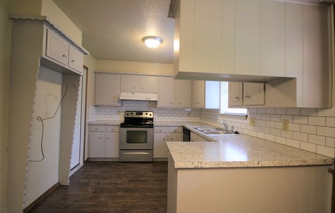 Spacious 3 Bed 2 Bath In Edmond