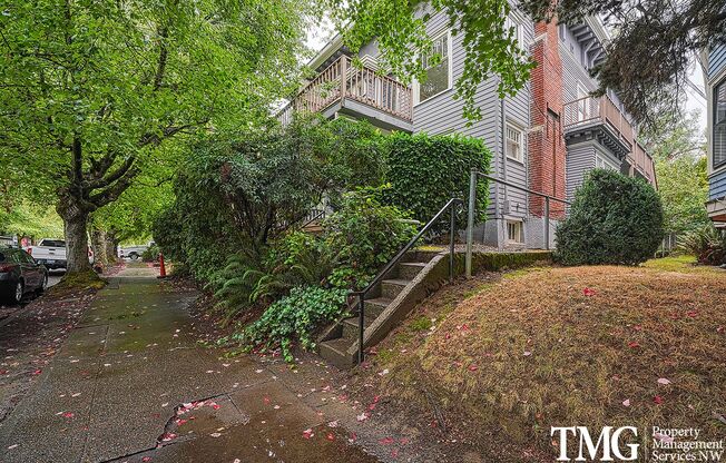 1 bed, 1 bath, 450 sqft, $1,225, Unit 4