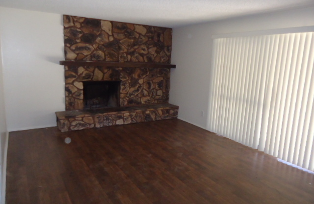 3 Bedroom - 2 Bathroom Single Story Home in El Cajon