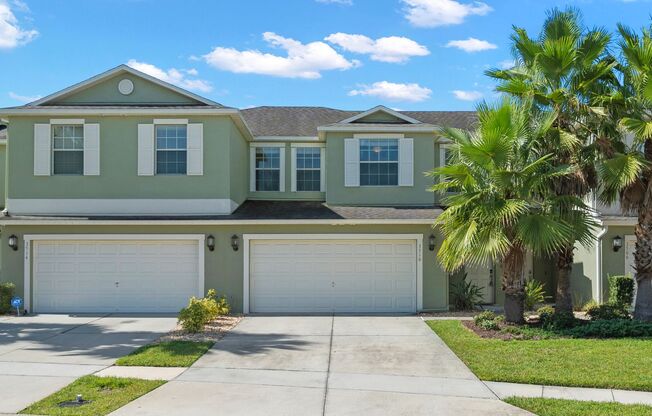 4/2.5 Town Home w/ Loft and Office in Harrington Pointe at Wyndham Lakes