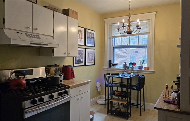 1986 Commonwealth Ave #4