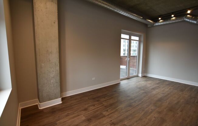 2 beds, 2 baths, 976 sqft, $4,100, Unit 3833-311