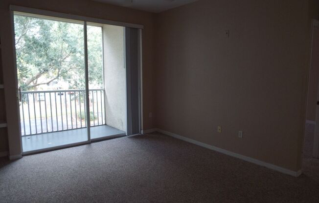 1 bed, 1 bath, 712 sqft, $1,350, Unit ..