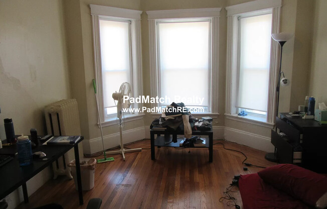 11 Royce Rd