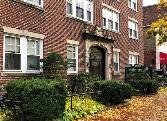 2 beds, 1 bath, 862 sqft, $2,750, Unit 21