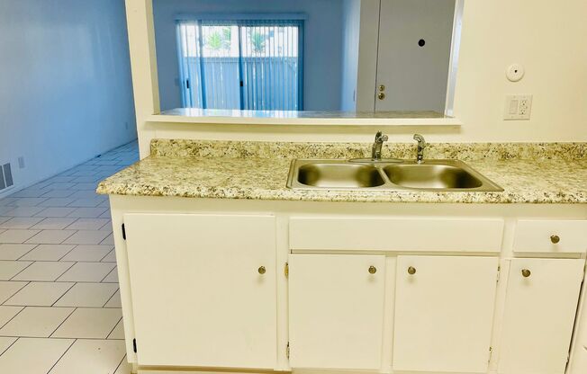 2 beds, 1.5 baths, $2,395