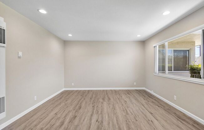1212 Regent St #J - 2 bedroom | 1 bath