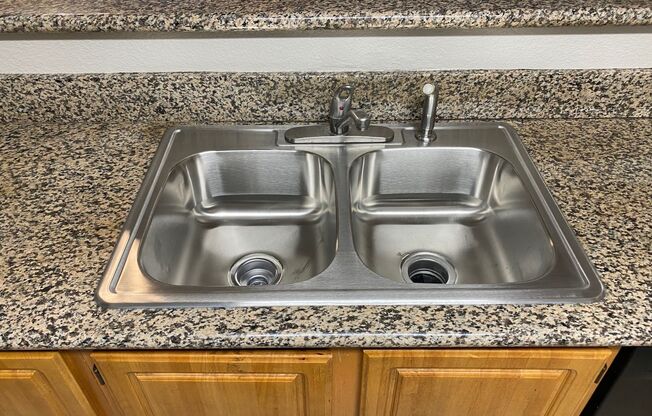 2 beds, 2 baths, $1,400, Unit UNIT # 1190