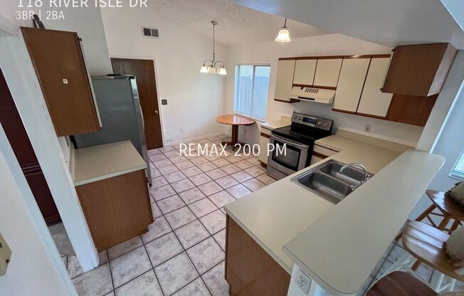 118 RIV ISLE DR