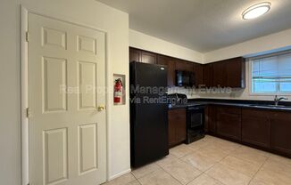 2 beds, 1 bath, 763 sqft, $995, Unit 119