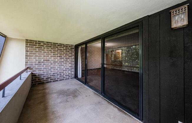 2 beds, 2 baths, 1,210 sqft, $1,950