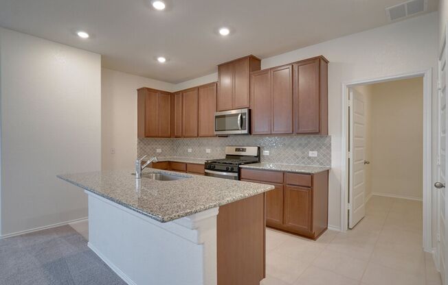 1625 Garlock Dr, Leander, TX 78641