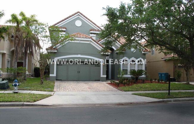 Spacious 4 Bed / 3.5 Bath Home in Gated Toscana
