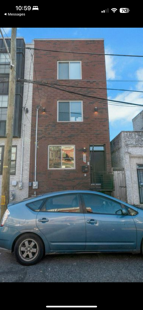 New construction with ALL the amenities