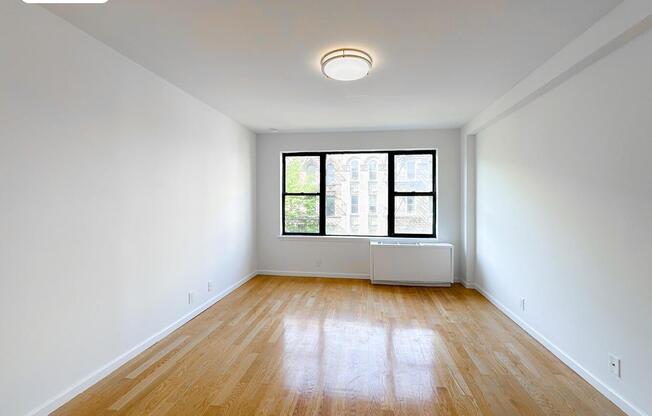 67 E 3 ST