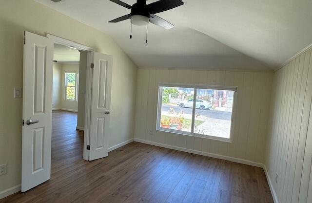 7045 SYLVIA AVE