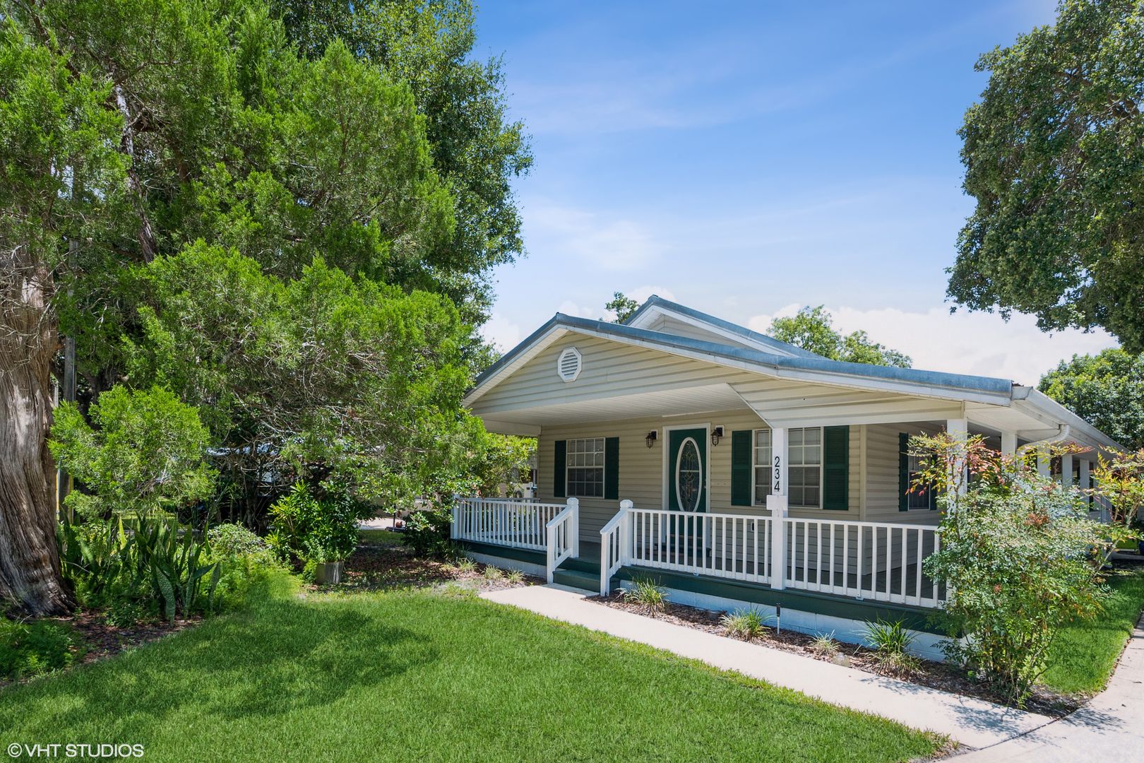 3 bedroom 2 bath College Park Home