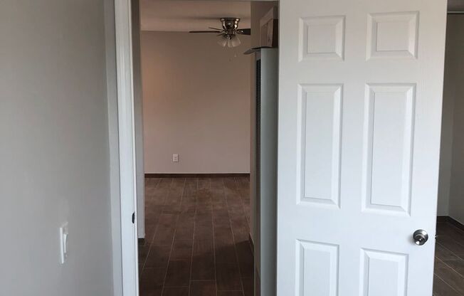 2 beds, 1 bath, $2,700, Unit 8