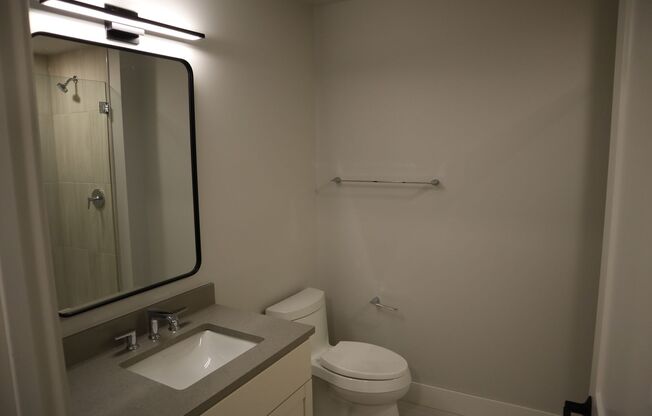 Studio, 1 bath, 657 sqft, $2,035, Unit #903