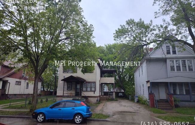1832 A S 18 ST