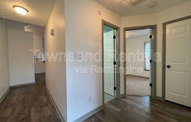 1336 OAK KNLS DR