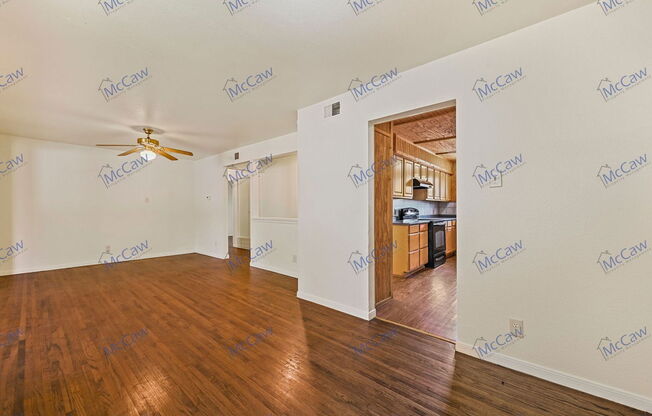 2704 HIGHWOOD DR