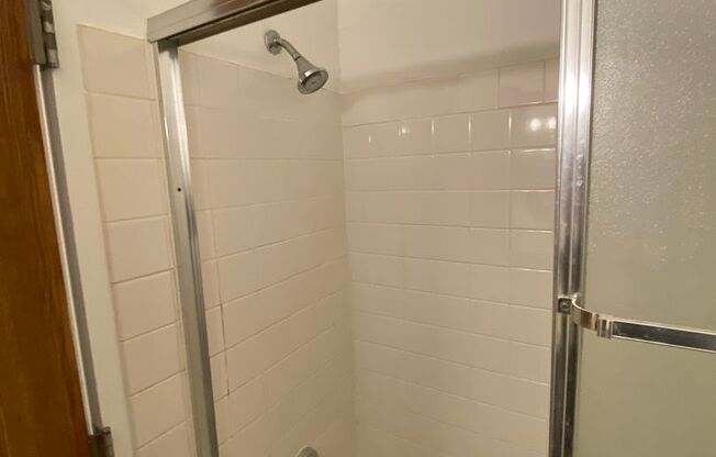 Studio, 1 bath, 575 sqft, $959, Unit 2700h-203