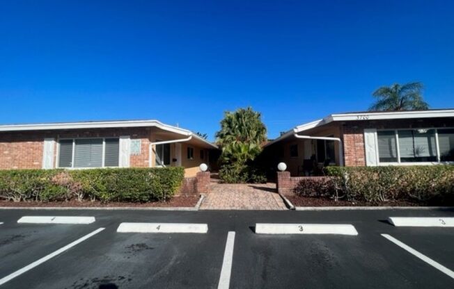 Lighthouse Point Apartments LLC