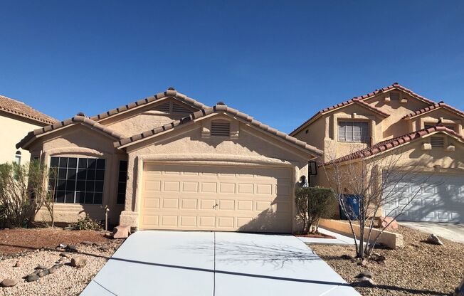 Single Story home in Northshore!