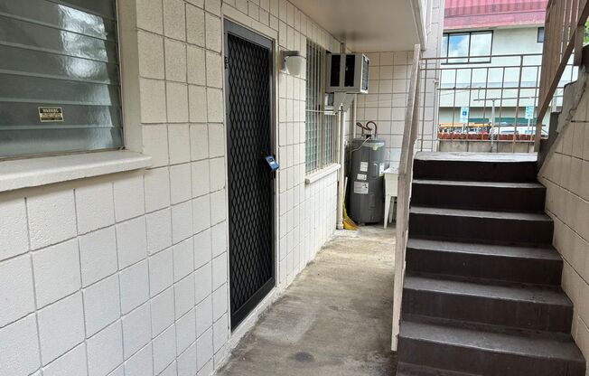 427 Liliha Court Ln.