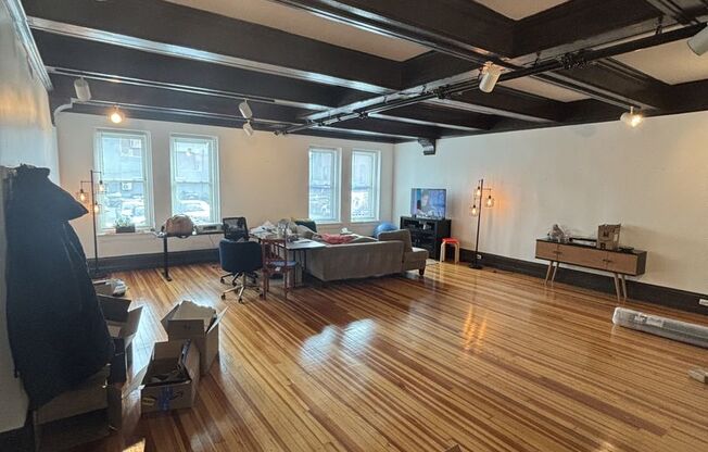 928 Christian Street