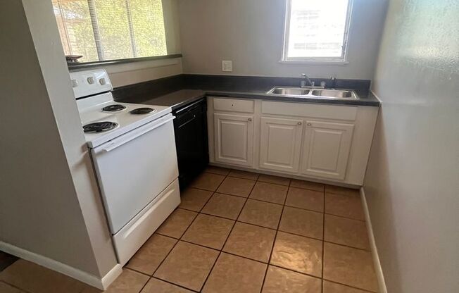 1 bed, 1 bath, 525 sqft, $1,030, Unit 207