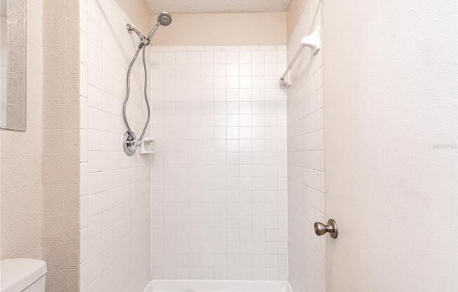 2 beds, 2 baths, 864 sqft, $1,500
