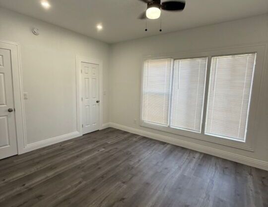 1 bed, 1 bath, $1,795, Unit A