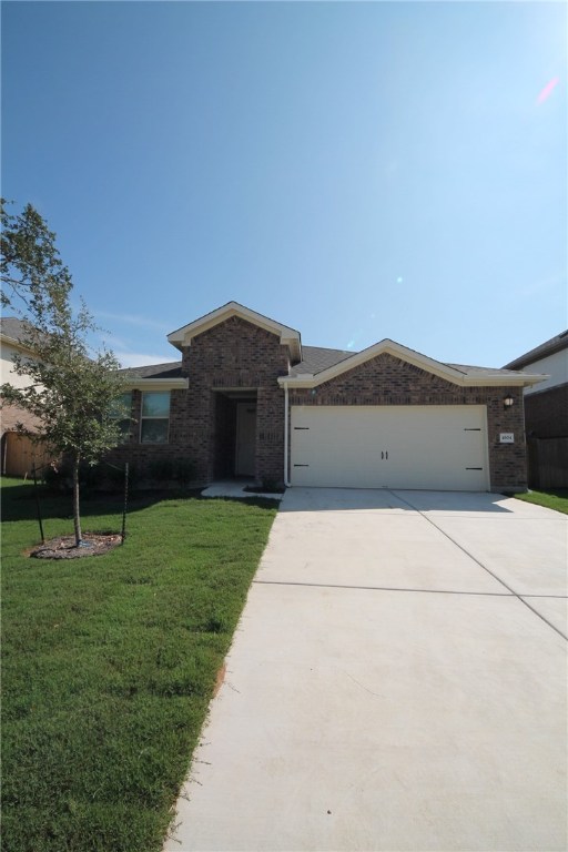 4504 BIG TREE TRL