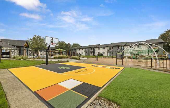 sports court  at Cedar House, Vancouver, 98682