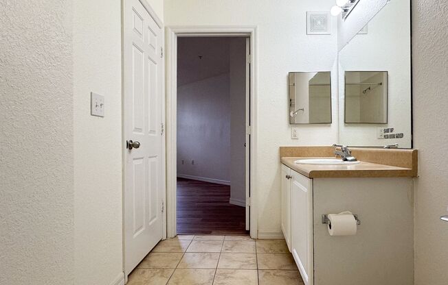 1 bed, 1 bath, $1,450, Unit UNIT 3326