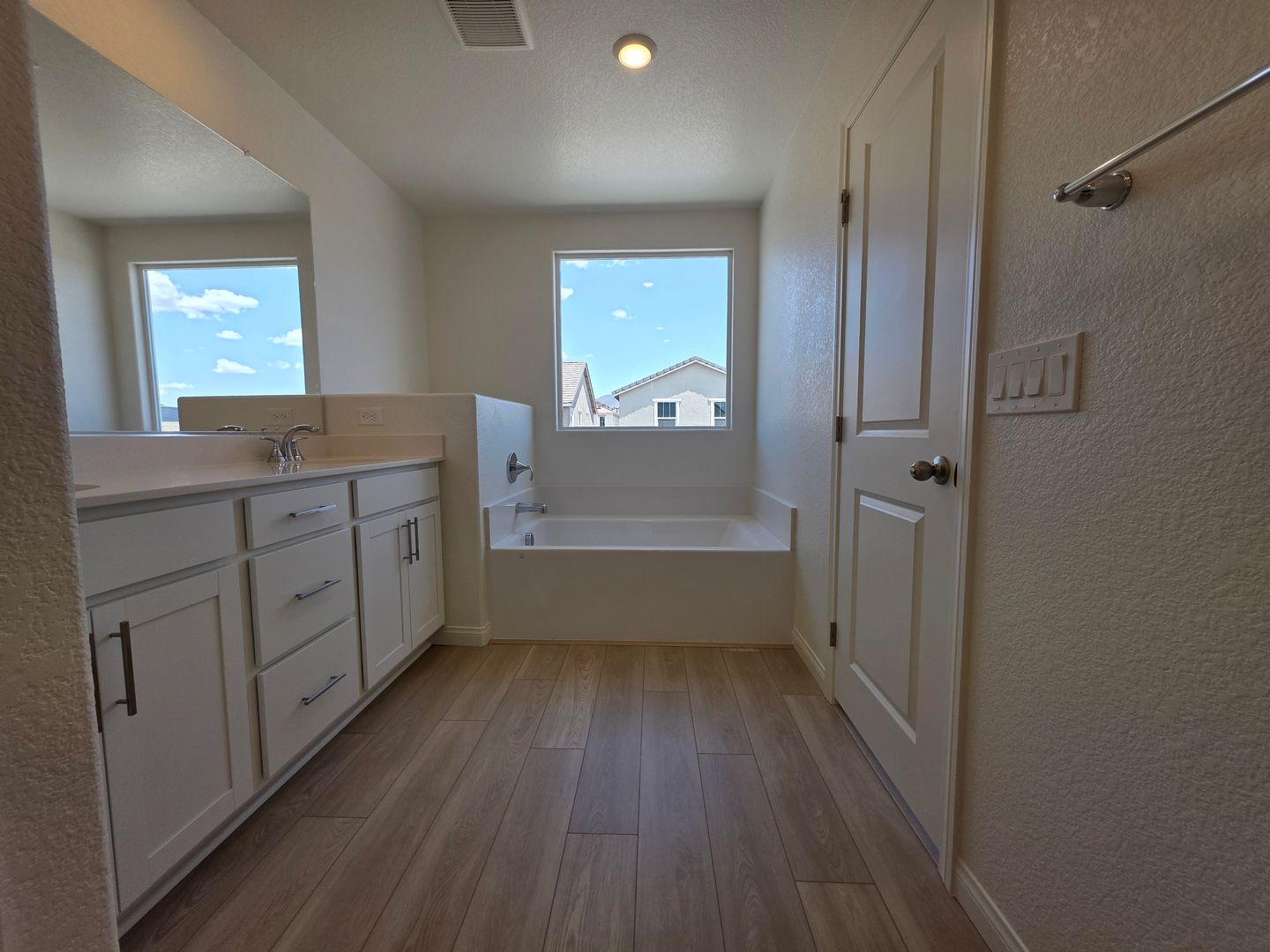 Gorgeous 2-Story in Inspirada New Build